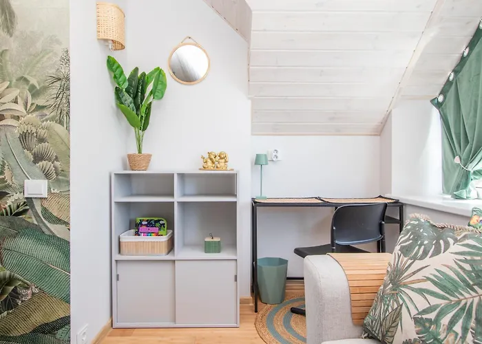 Apartment Cohost I Palm *